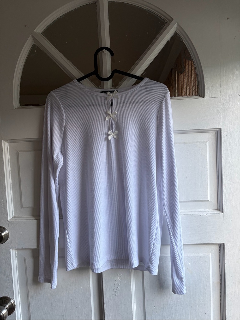 🎀 Staccato White Ribbed Bow Keyhole Long Sleeve Top Coquette Small S
